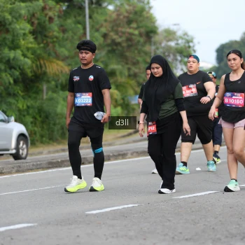 Runner Photo 3702766