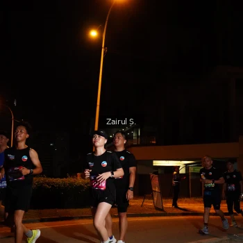 Runner Photo 3702780