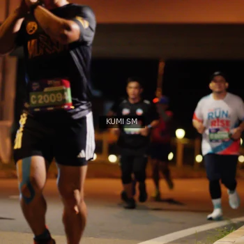 Runner Photo 3702788