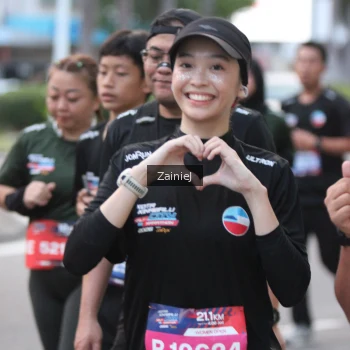 Runner Photo 3702791
