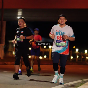 Runner Photo 3702796