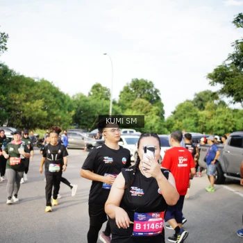 Runner Photo 3702822