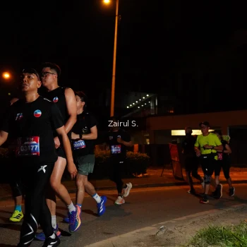 Runner Photo 3702834
