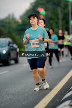 Runner Photo 3702858