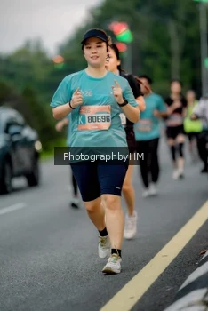 Runner Photo 3702864