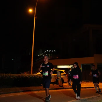 Runner Photo 3702867