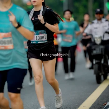 Runner Photo 3702878