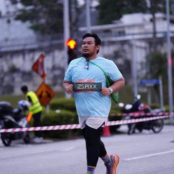 Runner Photo 3702879