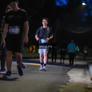 Runner Photo 3702881