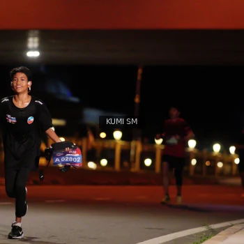 Runner Photo 3702917