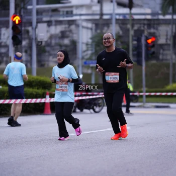 Runner Photo 3702926
