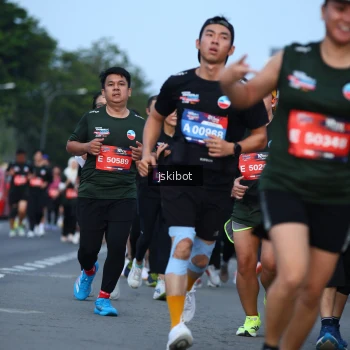 Runner Photo 3702939