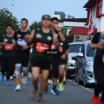 Runner Photo 3702950