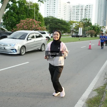 Runner Photo 3702992