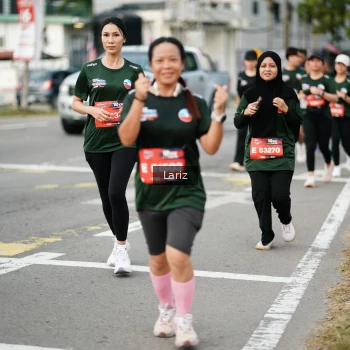Runner Photo 3702993