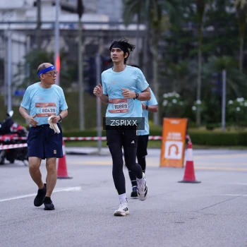 Runner Photo 3703046