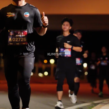 Runner Photo 3703049