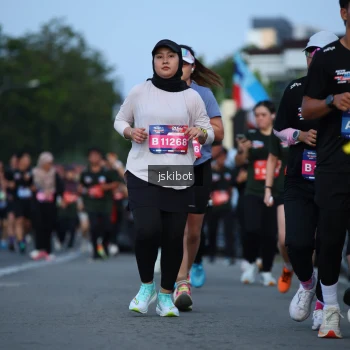 Runner Photo 3703128