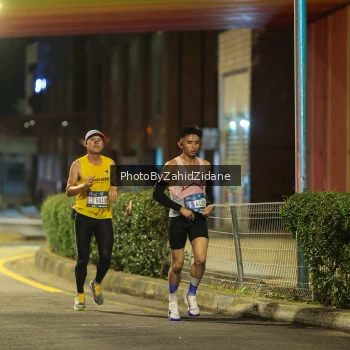 Runner Photo 3703142