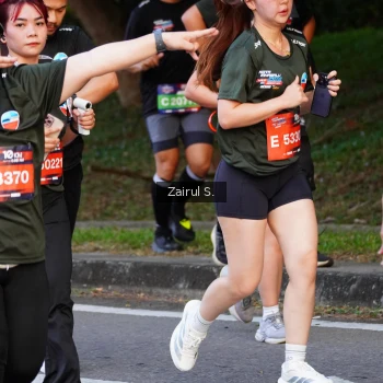 Runner Photo 3703146