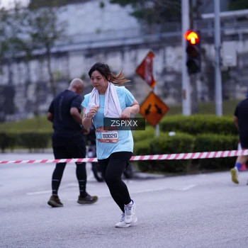 Runner Photo 3703168