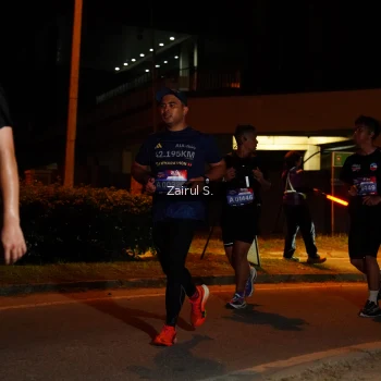 Runner Photo 3703172