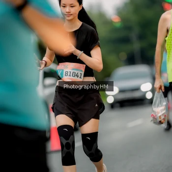 Runner Photo 3703180