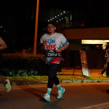 Runner Photo 3703190