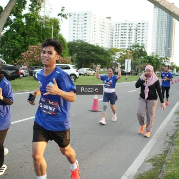 Runner Photo 3703237