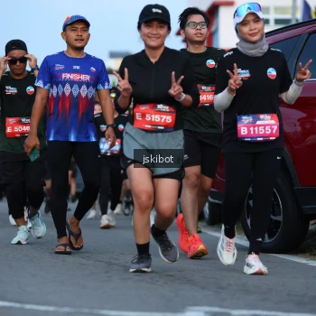 Runner Photo 3703259