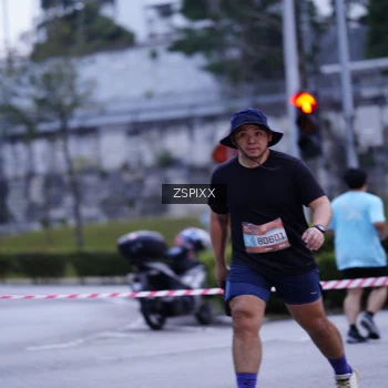 Runner Photo 3703299