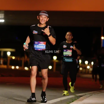 Runner Photo 3703301