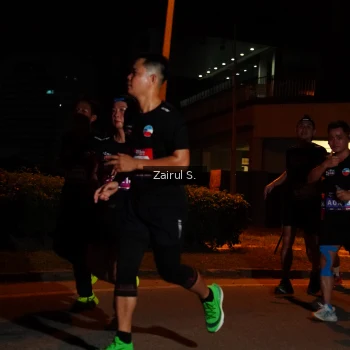 Runner Photo 3703305