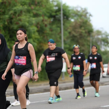 Runner Photo 3703310