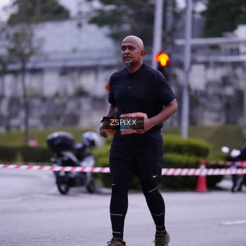 Runner Photo 3703319
