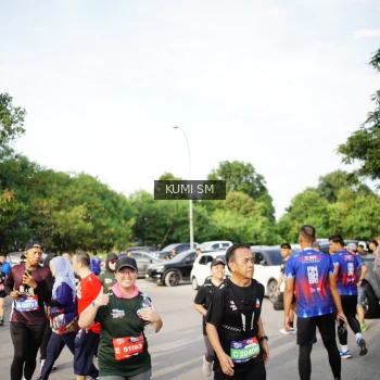 Runner Photo 3703344