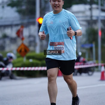 Runner Photo 3703355