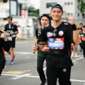 Runner Photo 3703379