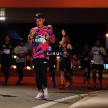 Runner Photo 3703399