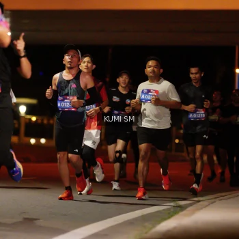 Runner Photo 3703428