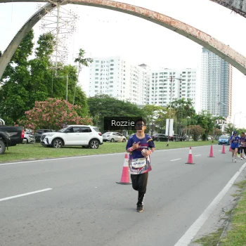 Runner Photo 3703438