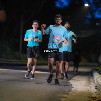Runner Photo 3703485