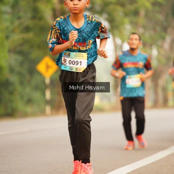 Runner Photo 3703501