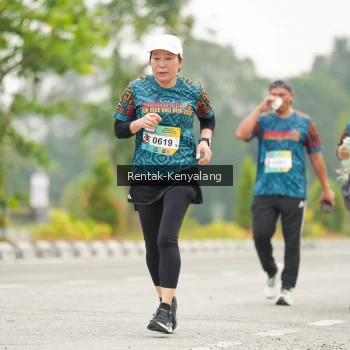 Runner Photo 3703585
