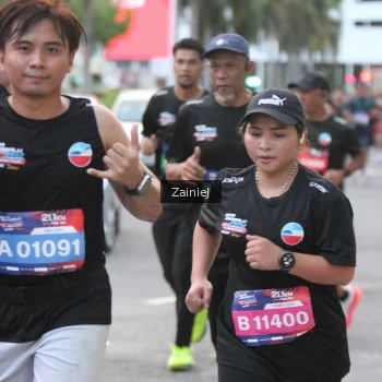Runner Photo 3703587