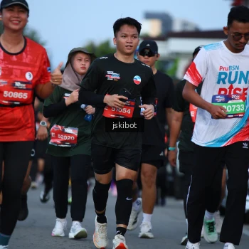 Runner Photo 3703607