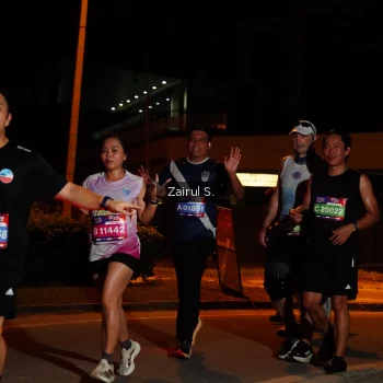 Runner Photo 3703616