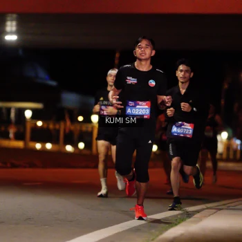 Runner Photo 3703621