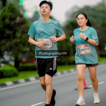 Runner Photo 3703646