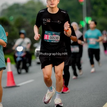 Runner Photo 3703675
